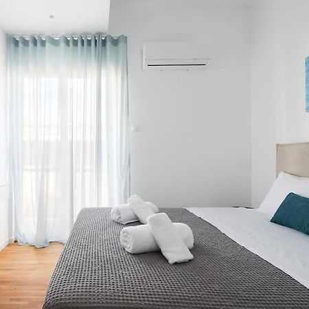 Blue Delta Apartment Palaio Faliro アテネ エクステリア 写真