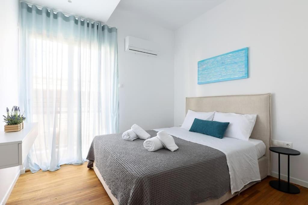 Blue Delta Apartment Palaio Faliro アテネ エクステリア 写真